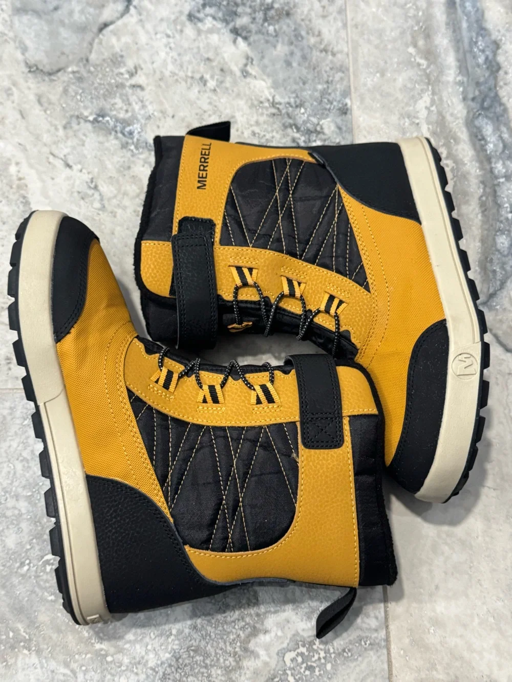 Merrell Kids Yellow and Black Outdoor Snow Boots